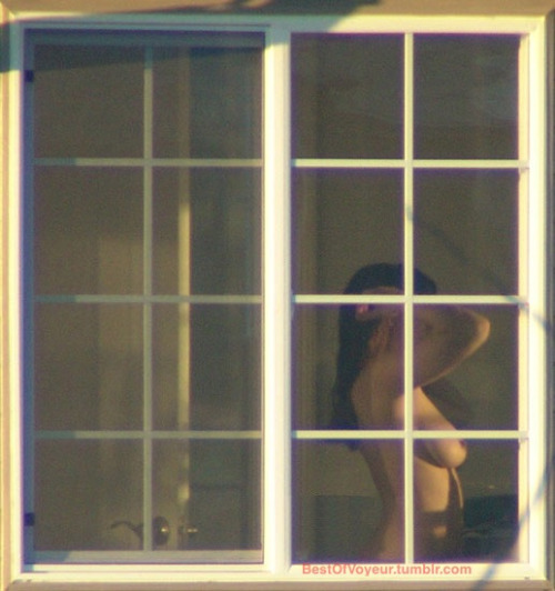 【※女性注意※】窓際についつい裸で数秒間立ってしまったまんさんの末路・・・サクッと人生終了しててワロタ。。。(画像あり)・4枚目
