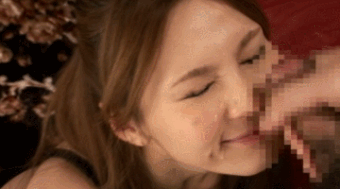 【顔射GIF】ザーメンを顔面にたっぷる発射された女性たちの表情がこちらｗｗｗｗｗｗ（21枚）・19枚目