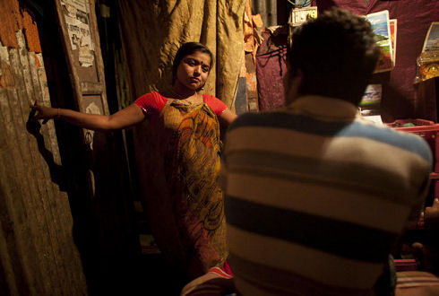 【売春婦】バングラデッシュの女の子がガチで若すぎて引くわぁ・・・（エロ画像）・3枚目
